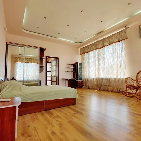 Holiday home будинок з 5 кімнатами та підземним гаражем у моря в совіньйоні *
