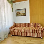 Casa vacanze будинок з 5 кімнатами та підземним гаражем у моря в совіньйоні Odessa