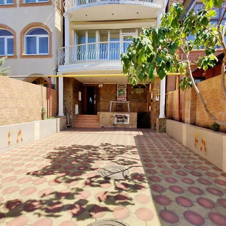 будинок з 5 кімнатами та підземним гаражем у моря в совіньйоні Casa vacanze *